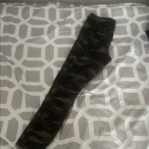 Athleta Camo Leggings - Black and Brown